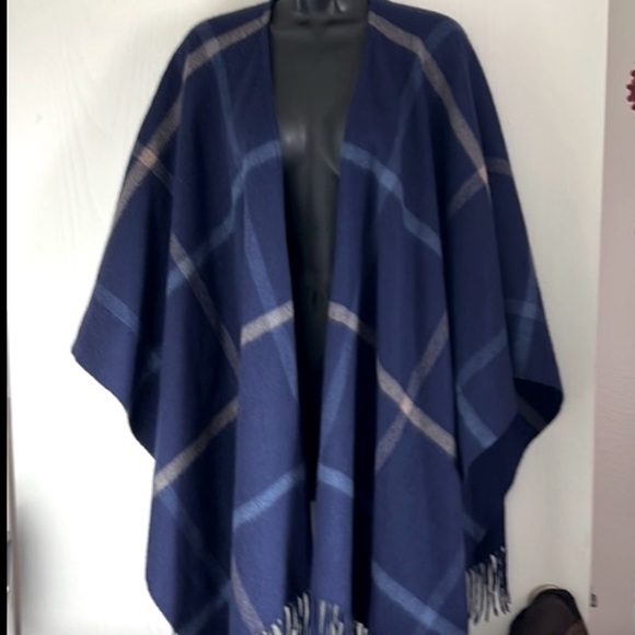Brooks Brothers Jackets & Blazers - Brooks Brothers cashmere Wool Blend Shawl blue plaid